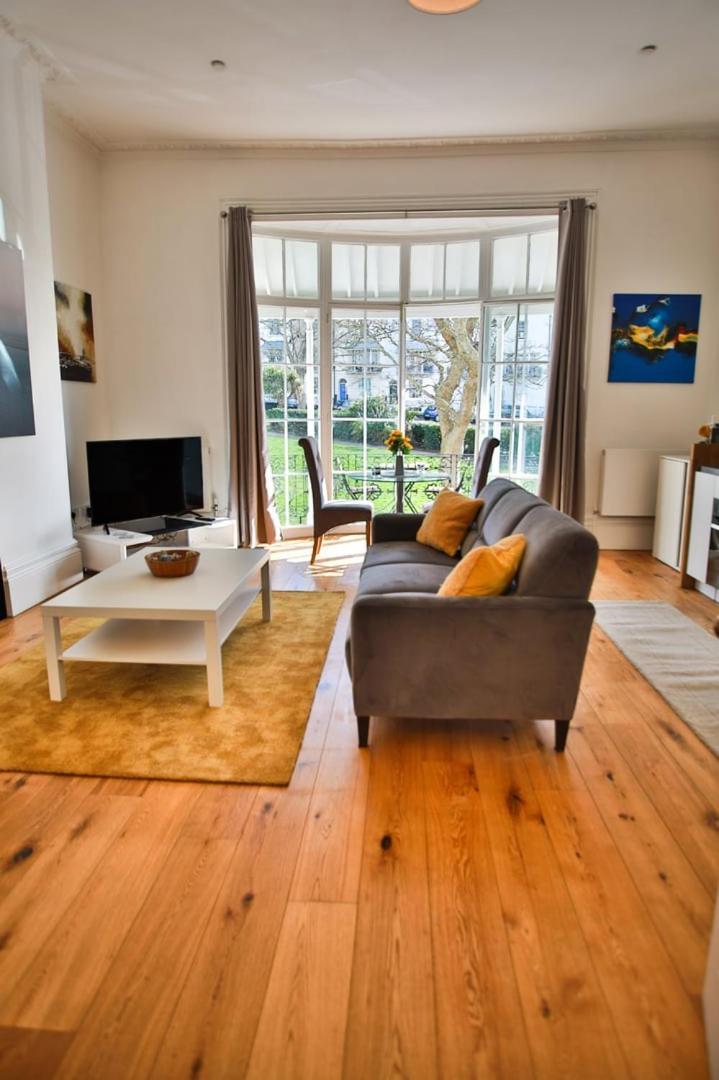 40B Wellington Suites Hastings Kültér fotó
